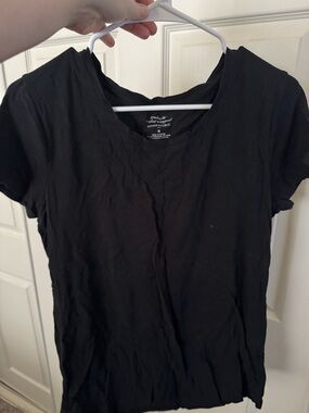 Banana Republic Black Short Sleeve Crewneck Tee
